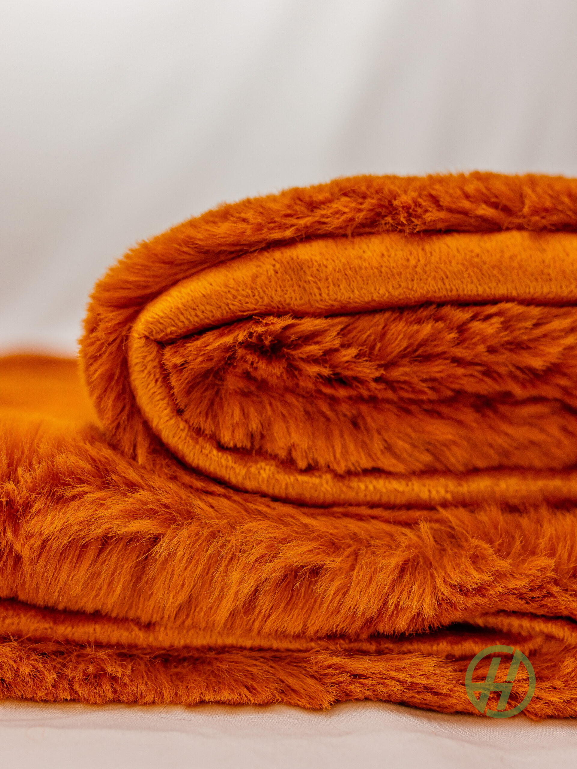 Burnt Amber Faux Fur Throw W:352mm L: 442mm