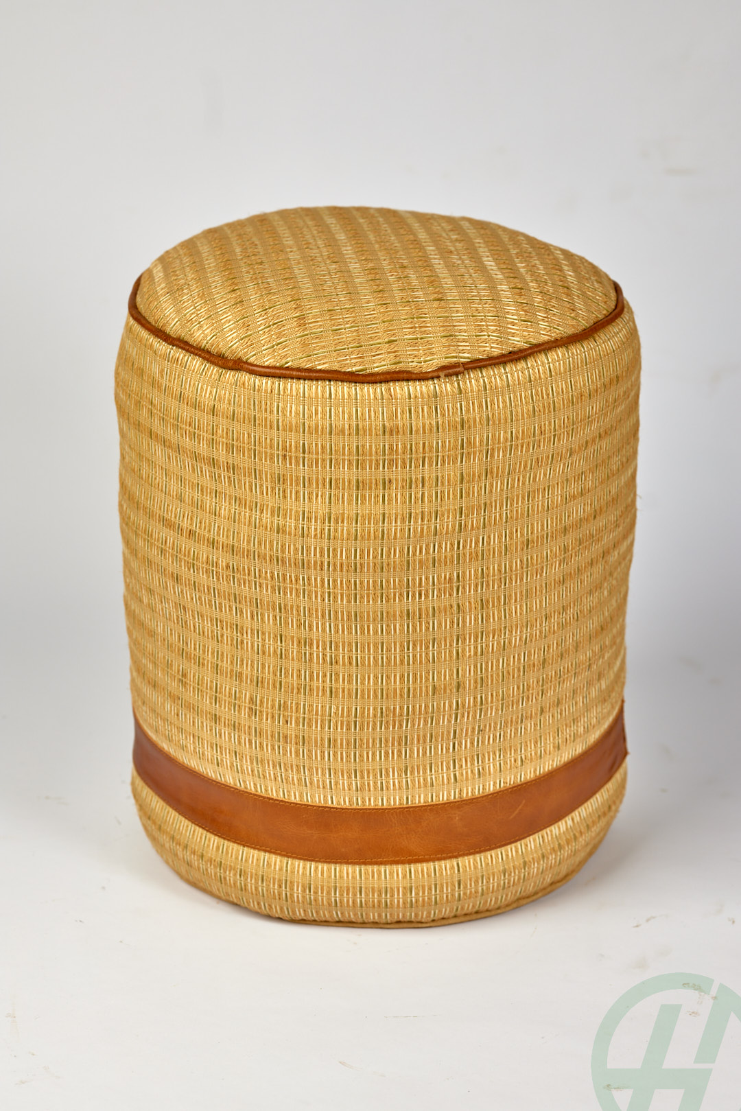 Woven Round Pouffe with Leather Trim(H;21X D:21)