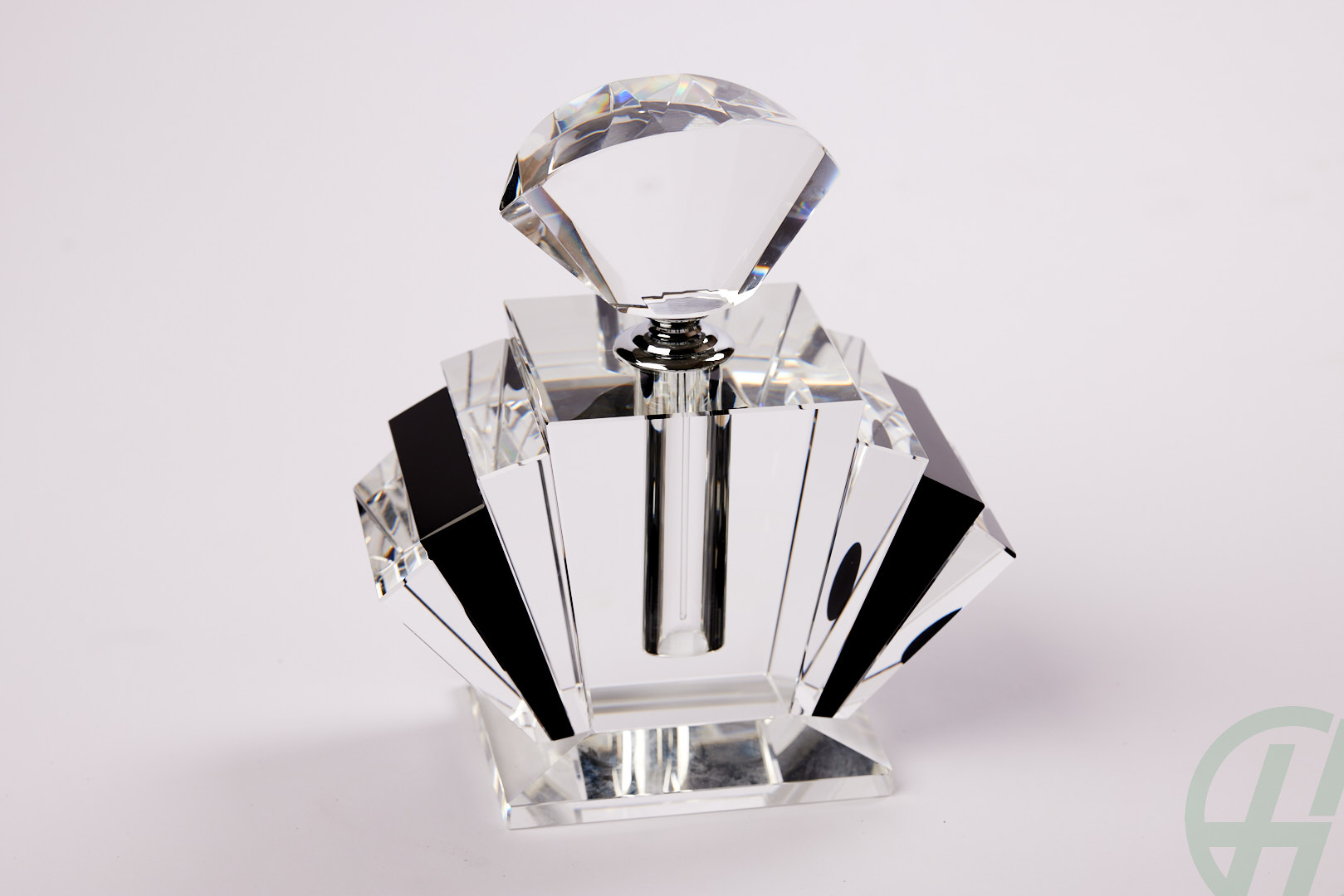 CLEAR BLACK CRYSTAL PERFUME BOTTLE /Height 322mm Width 172mm Length 264mm