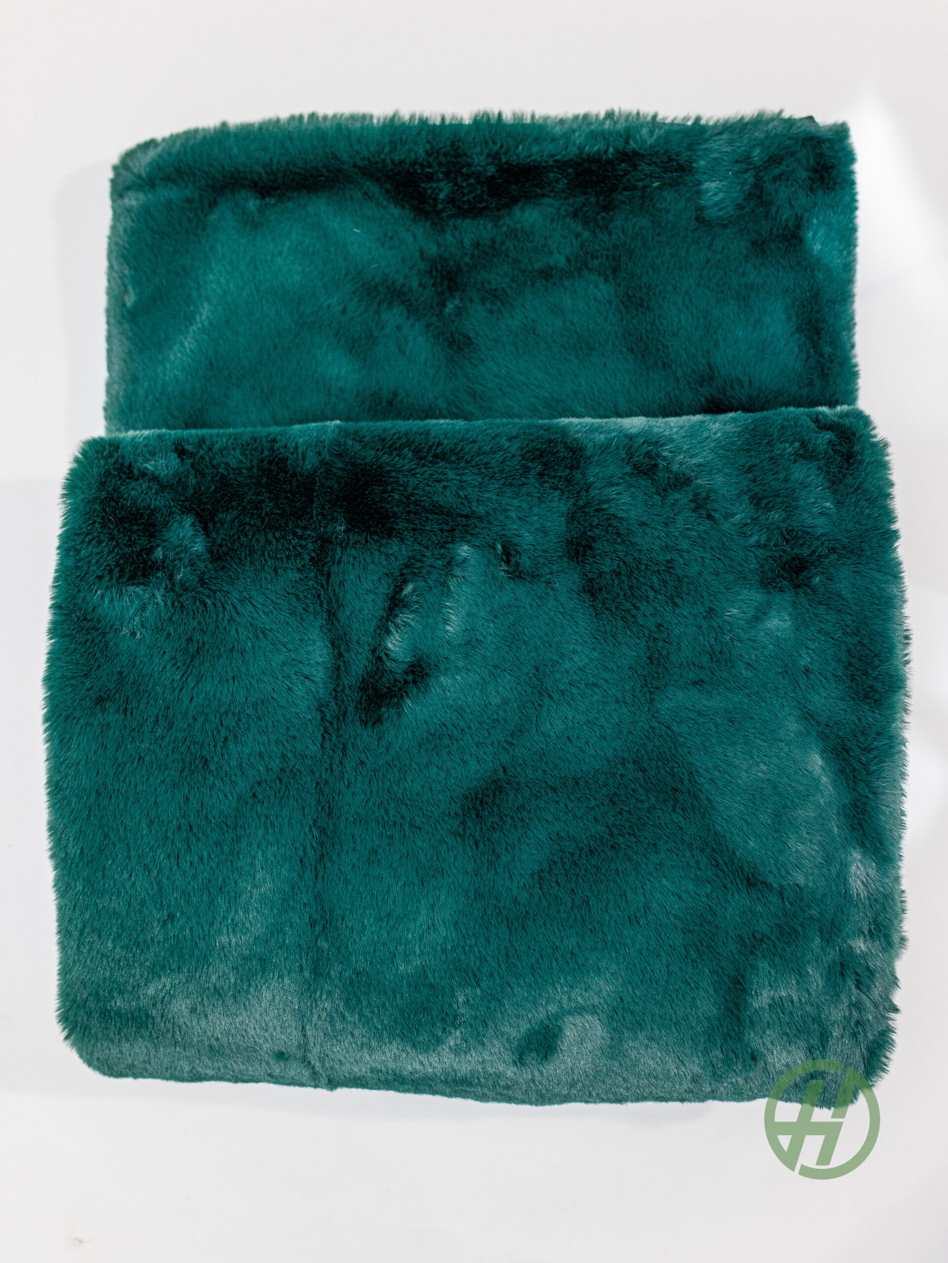 Large Bottle Green Faux Fur Throw